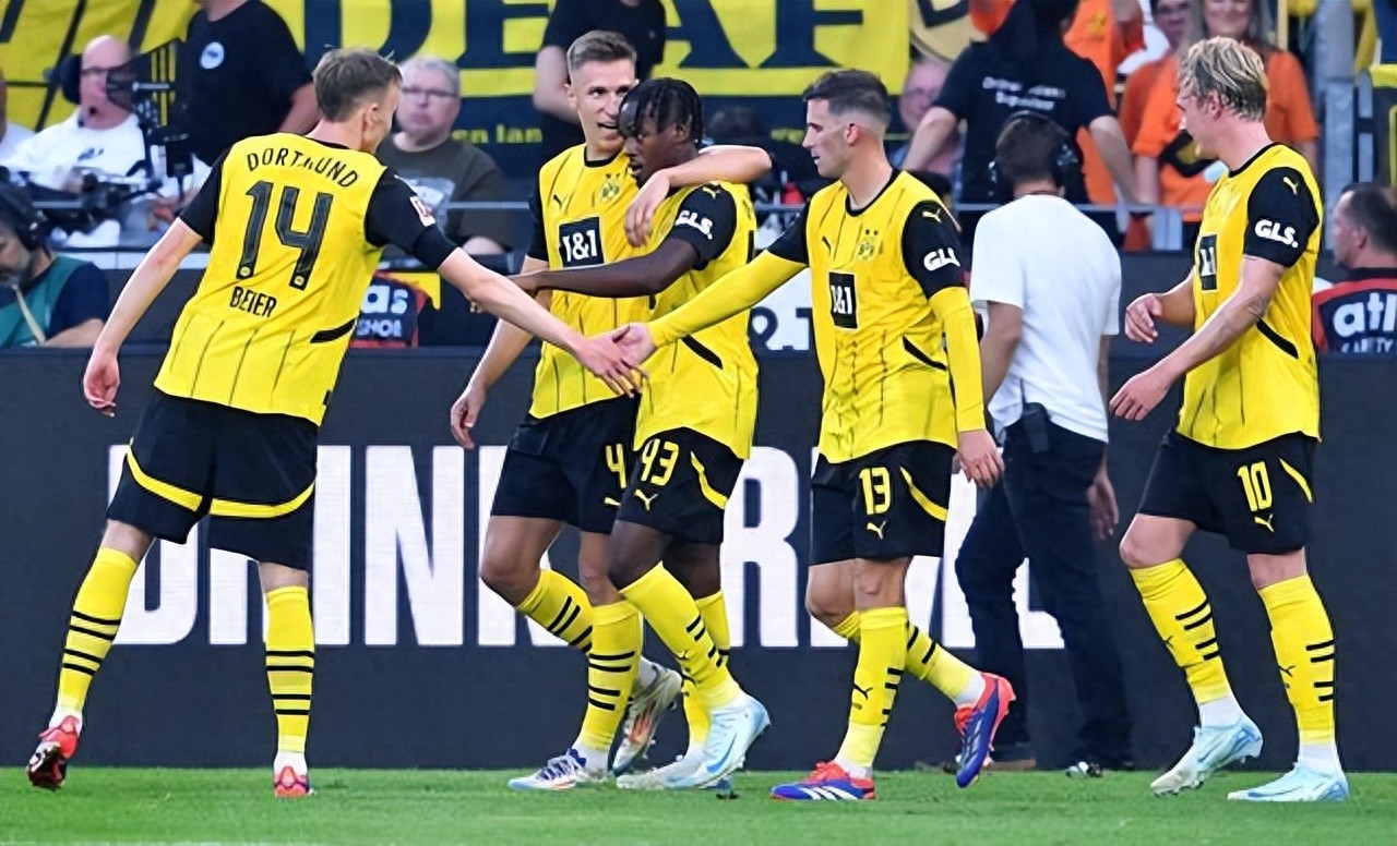 开云网页版登录入口-德甲多队增强赛场服务设施，提升观赛体验