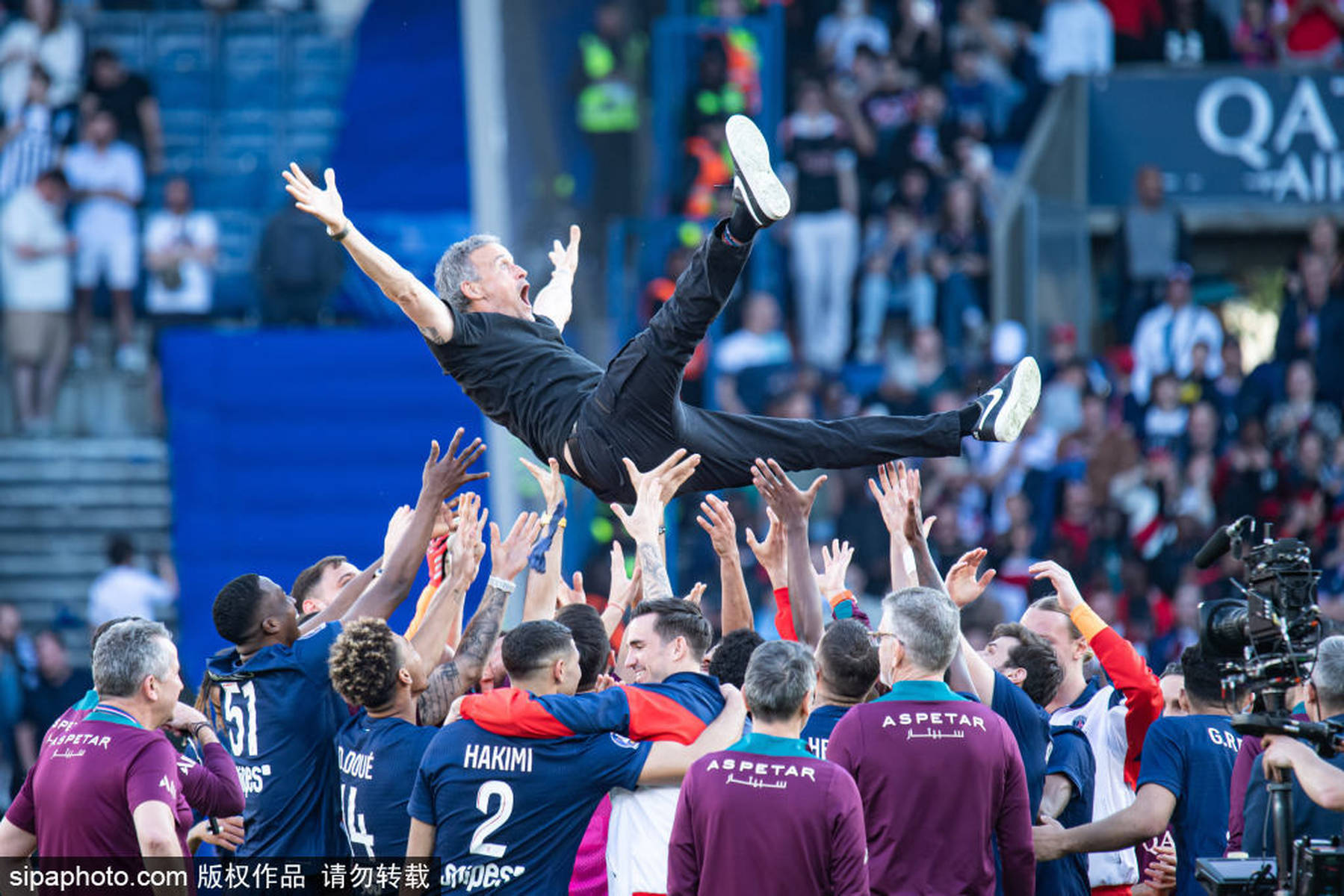 开云体育-法甲联赛新战术层出不穷，追求多样化的简单介绍