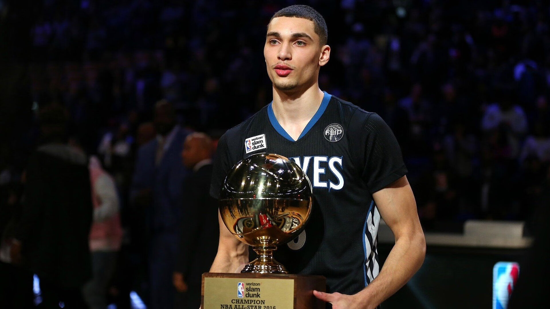 kaiyun官方入口登录-从沙尘到冰雪：WRC面对极端环境的策略