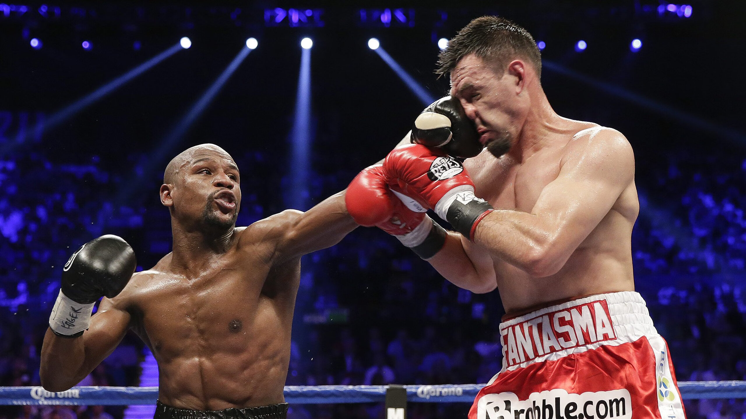 伊朗男足在巴黎奥运会比赛中以2-0战胜西班牙，伊朗男足世预赛